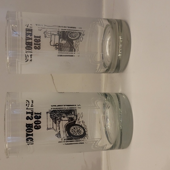 Vintage Set of 2 Frosted Glasses Tumblers Chevrolet 1913 and Rolls Royce 3"x 5.5 - Picture 2 of 4